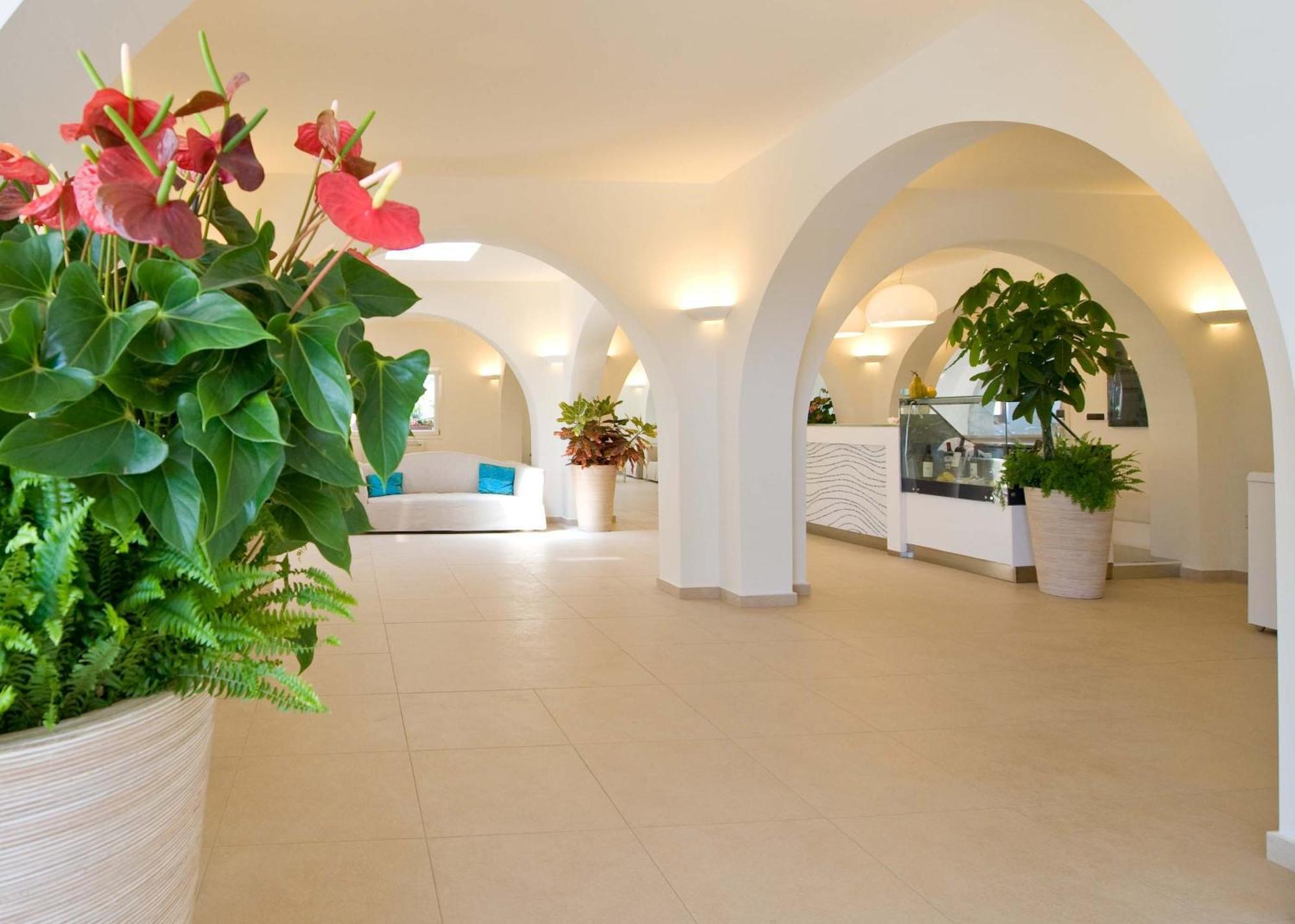 Hotel Cala Reale ستينتينو المظهر الخارجي الصورة